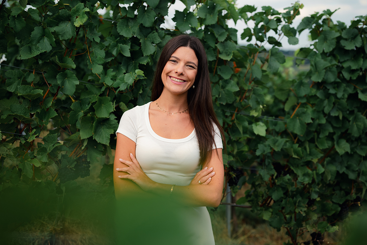 Franziska Sommerhalter – verantwortlich für Werbung und Marketing im Weingut Sommerhalter, Kommunikationsdesignerin im Markgräflerland, Baden